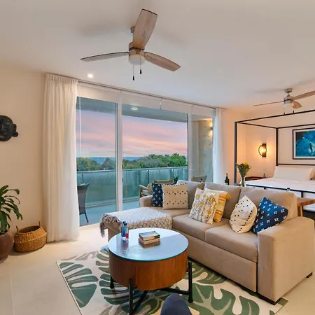 Oceanfront Paradise In Akumal Beach Access