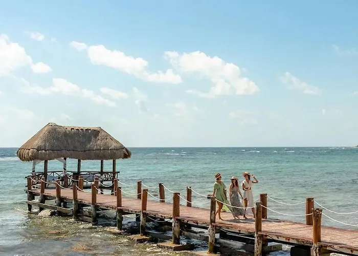 Oceanfront Paradise In Sea View Access