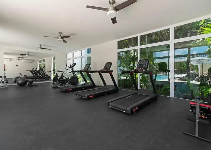 Oceanfront Paradise In Sea View Access