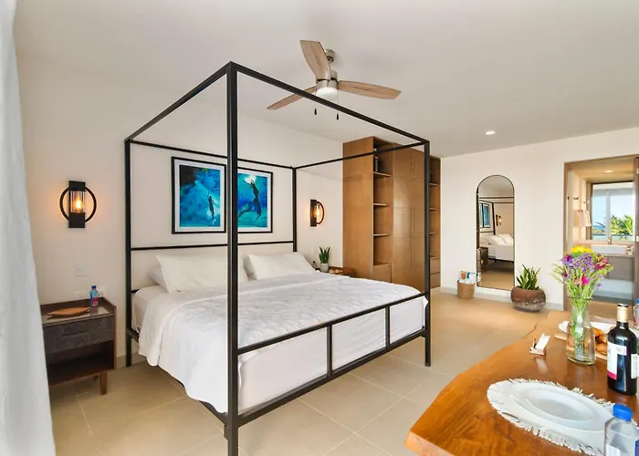 Oceanfront Paradise In Sea View Access *
